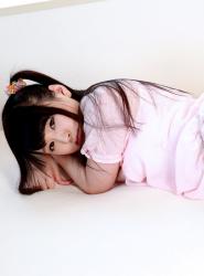 身材娇小脸蛋可爱的木村都那的和服写真集每一天都很萌