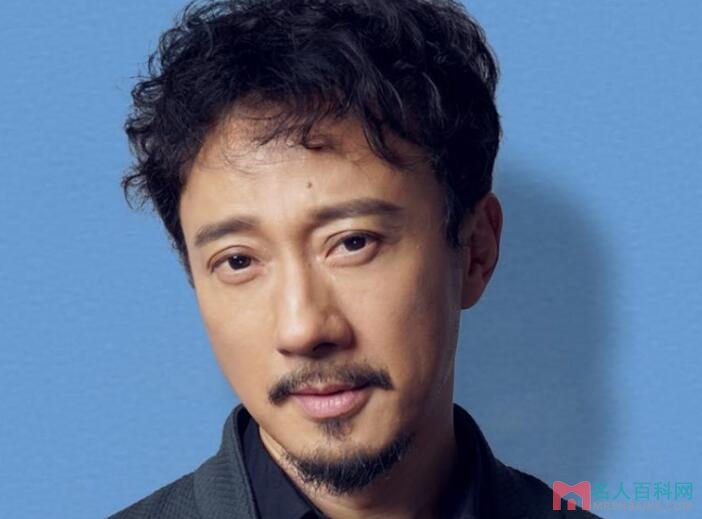 赵立新妻子俞岚照片 天涯知乎扒皮赵立新感情史有两段婚姻