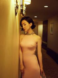 演员李倩一组情境大片曝光 细腻的情感变化牵动人心